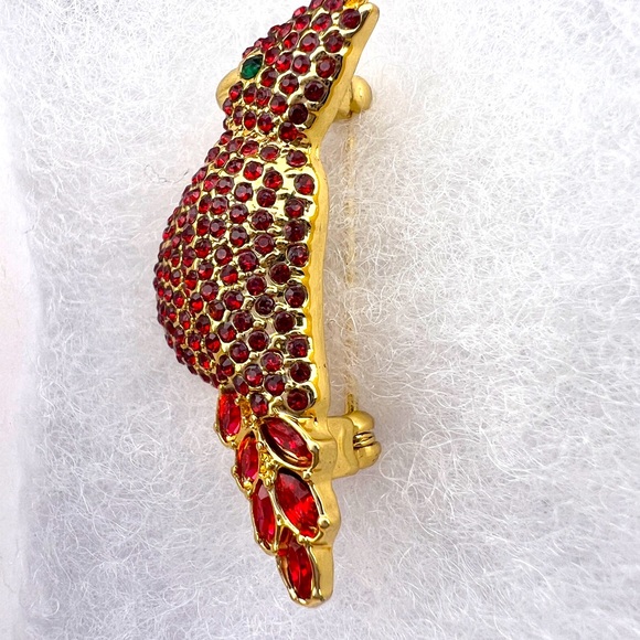 Talbots Red Rhinestone Gold Toned Cardinal Brooch - Picture 3 of 7